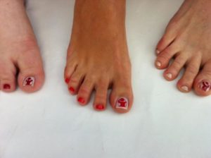 Toe nails with logo